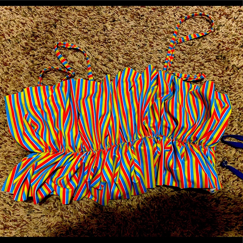 Kortni Jeane ruffle top XXL, excellent condition